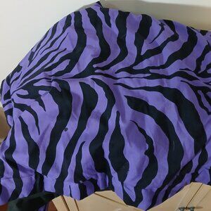 2 king-size pillow shams - purple/black zebra stripe